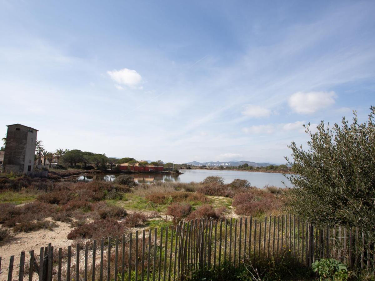 Studio Port De La Gavine-17 By Interhome Hyeres Exterior photo